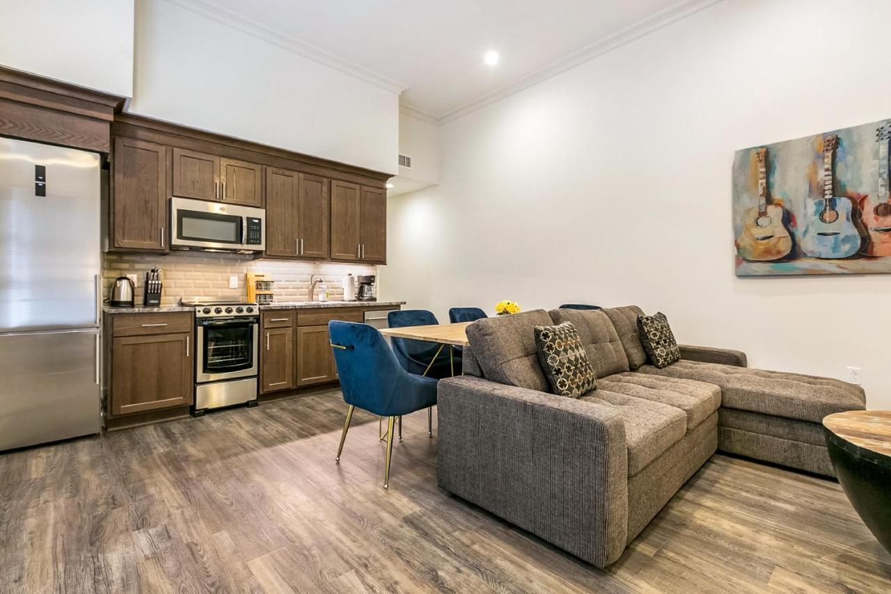 1 And 2 Bedroom Private Condos Steps Away From French Quarter New Orleans Eksteriør bilde
