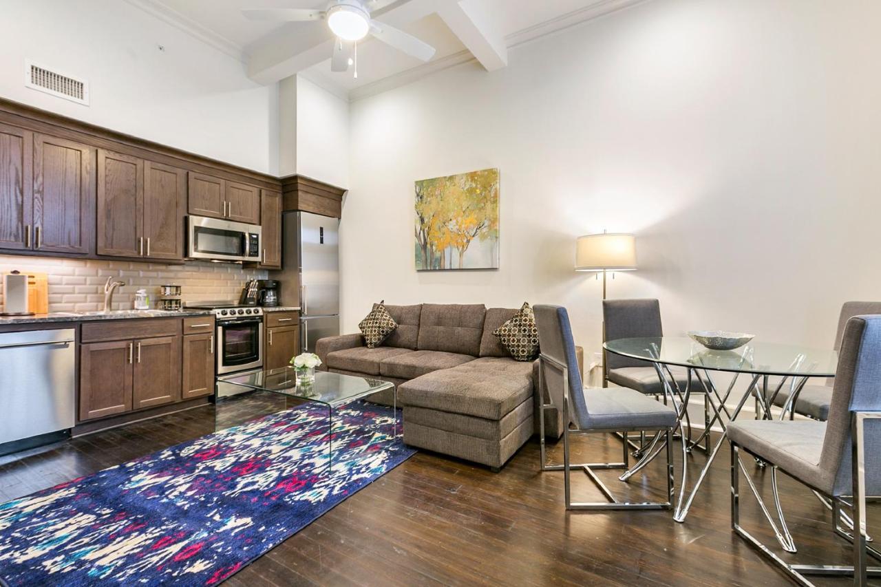 1 And 2 Bedroom Private Condos Steps Away From French Quarter New Orleans Eksteriør bilde