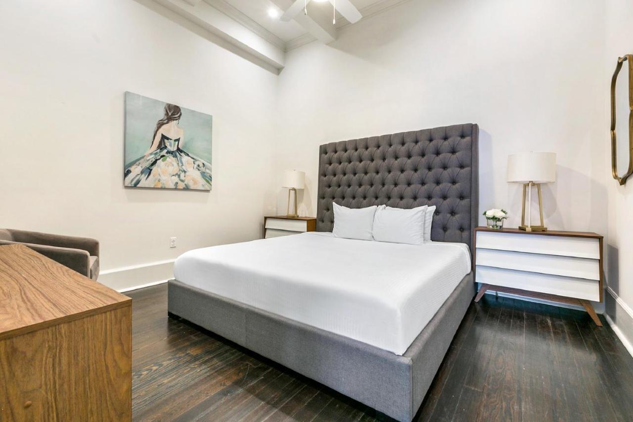 1 And 2 Bedroom Private Condos Steps Away From French Quarter New Orleans Eksteriør bilde