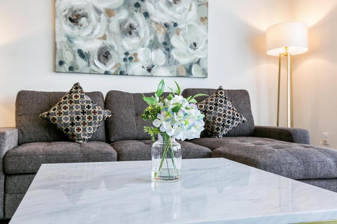 1 And 2 Bedroom Private Condos Steps Away From French Quarter New Orleans Eksteriør bilde