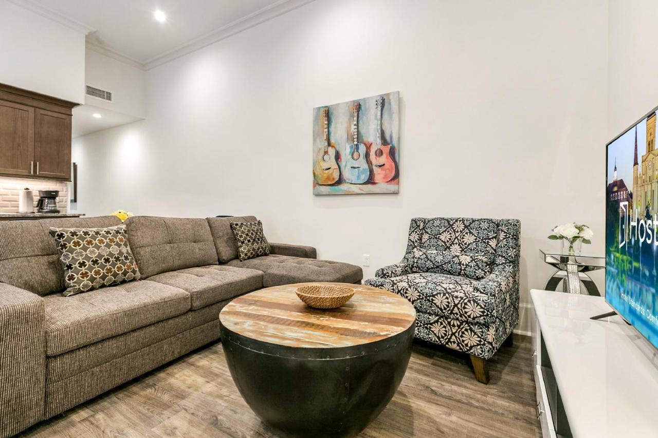 1 And 2 Bedroom Private Condos Steps Away From French Quarter New Orleans Eksteriør bilde