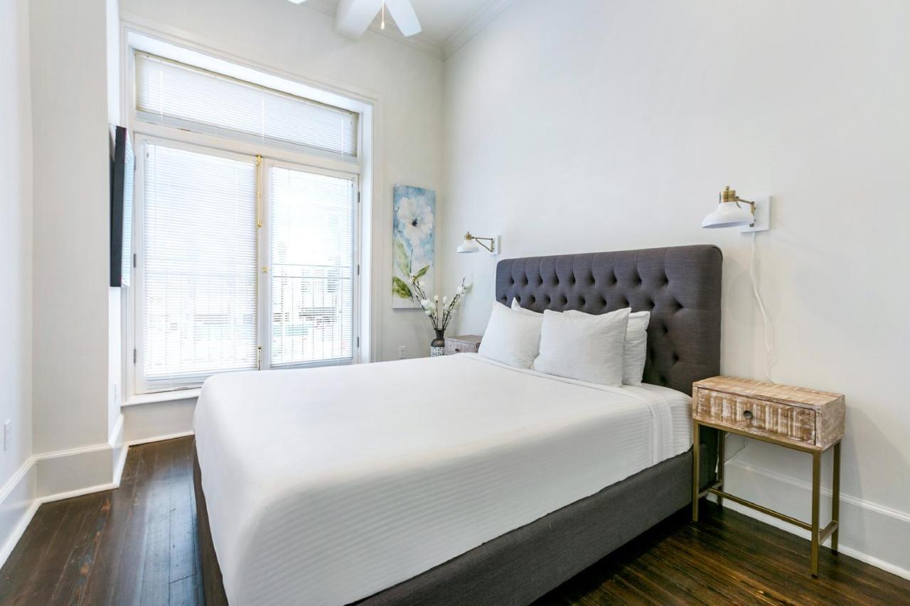 1 And 2 Bedroom Private Condos Steps Away From French Quarter New Orleans Eksteriør bilde