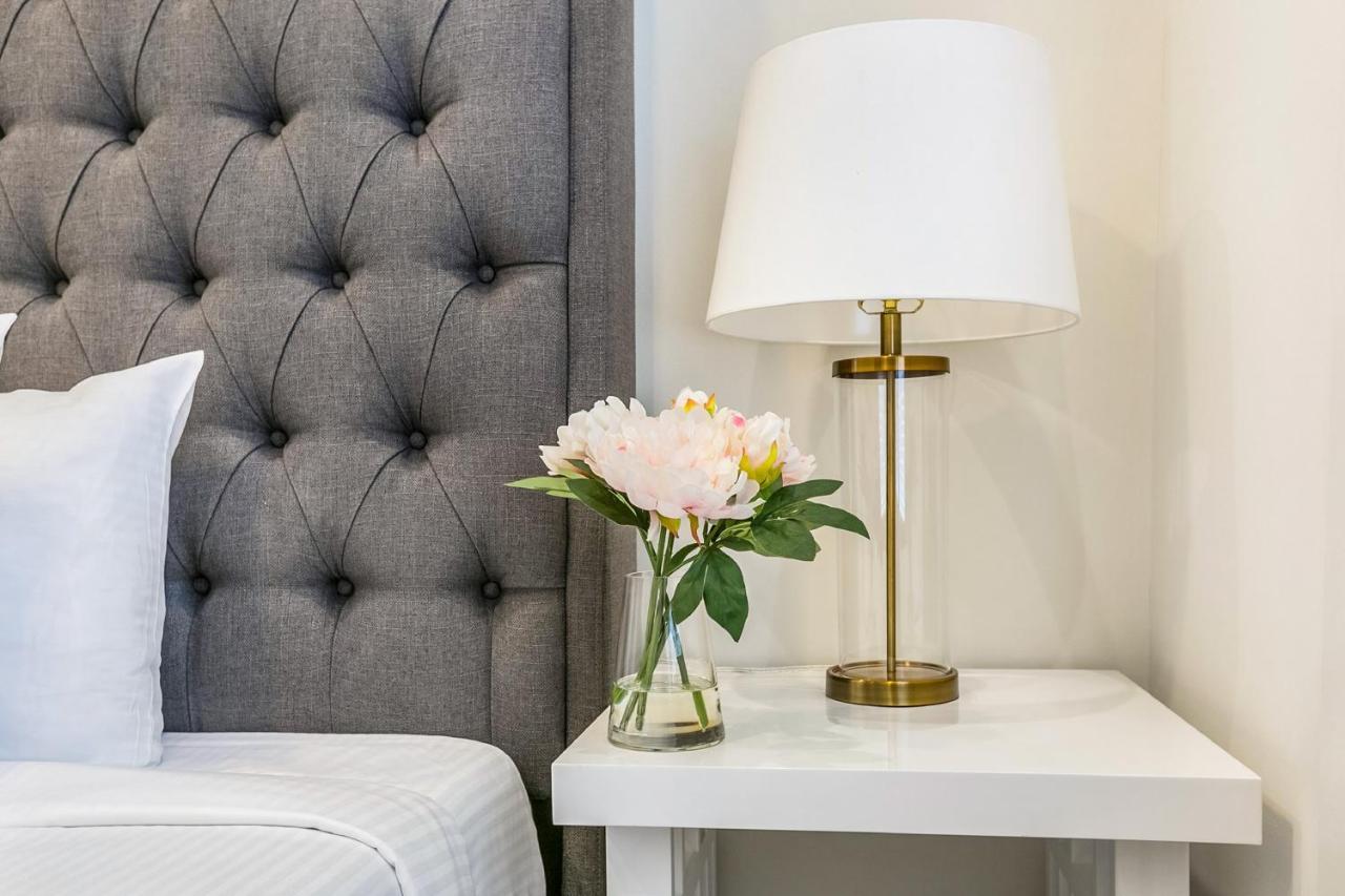 1 And 2 Bedroom Private Condos Steps Away From French Quarter New Orleans Eksteriør bilde