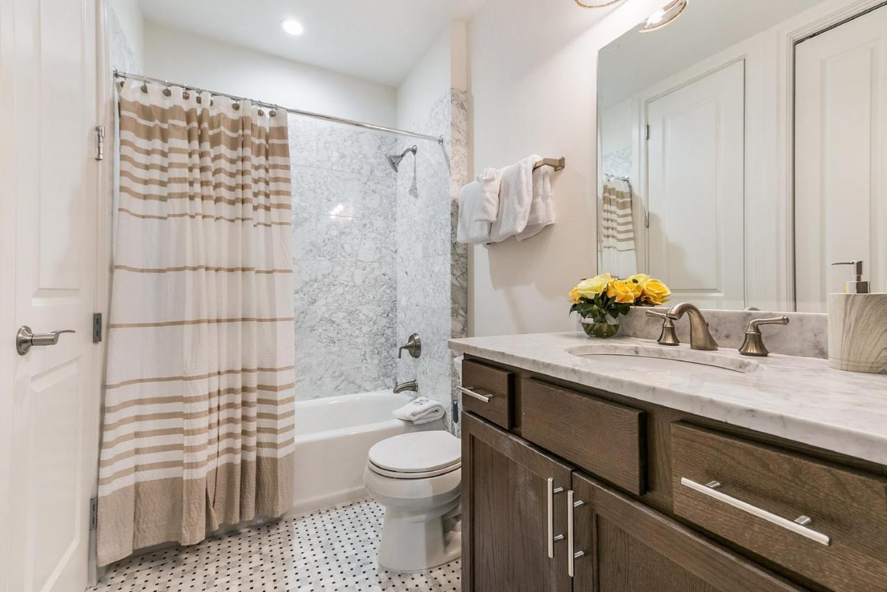 1 And 2 Bedroom Private Condos Steps Away From French Quarter New Orleans Eksteriør bilde